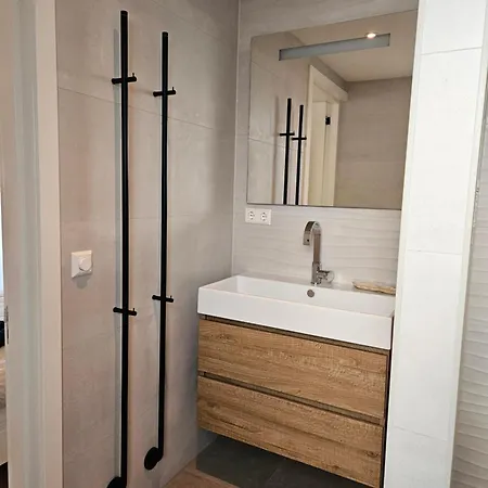 Bed And In Alojamento de Acomodação e Pequeno-almoço 3*