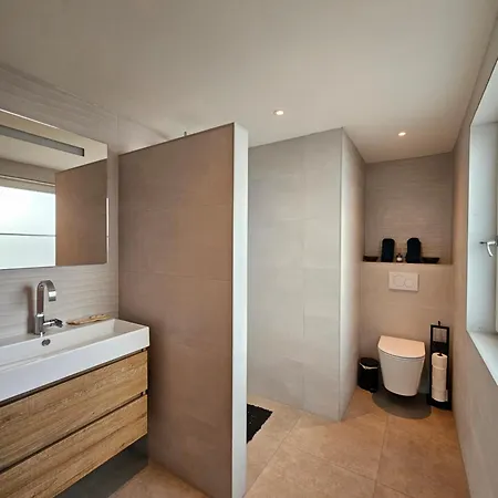 Bed And In 住宿加早餐酒店 斯霍尔