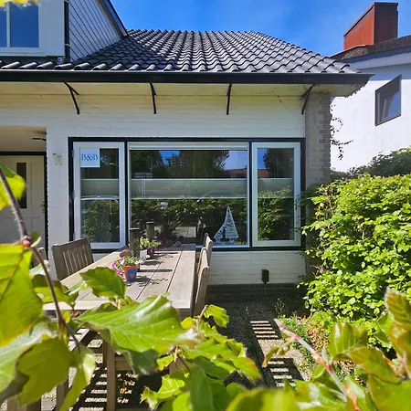 Bed And In Alojamento de Acomodação e Pequeno-almoço 3*